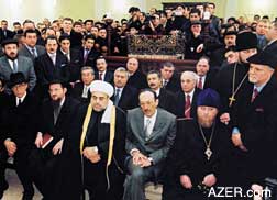 Religious dignataries in the opening of Synagogue in Baku