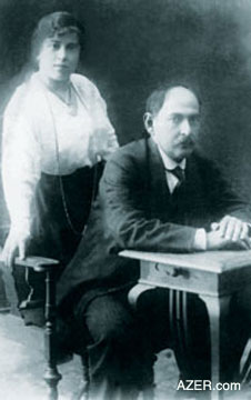 Narimanov as Chairman of the Soviet Peoples' Commissars with his wife (1920). Photo: National archives of Azerbaijan.
